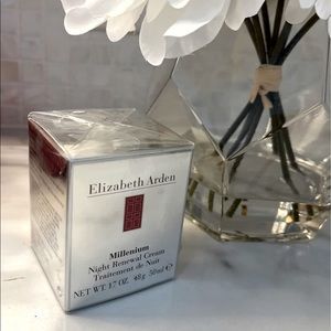 NIB & Sealed Elizabeth Arden Millennium Night Renewal Cream